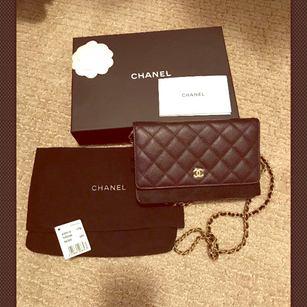 Chanel WOC - Picture 1 of 8